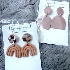 Ladies Earrings (2 pairs)